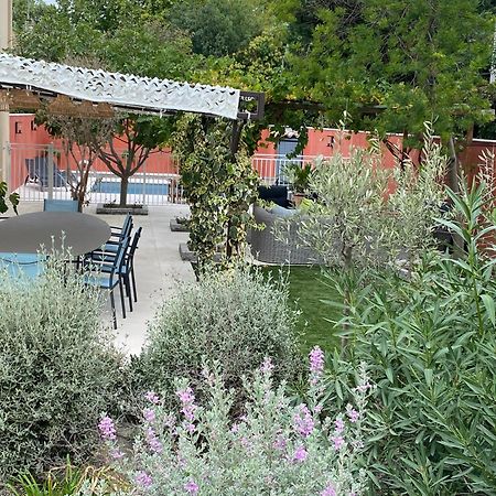 La Cigaliere De L Isle Lägenhet LʼIsle-sur-la-Sorgue Exteriör bild